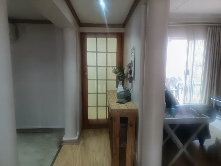 3 Bedroom Property for Sale in Rhodesdene Northern Cape